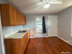 3 Greenwood St in Watertown, CT - Building Photo - Building Photo