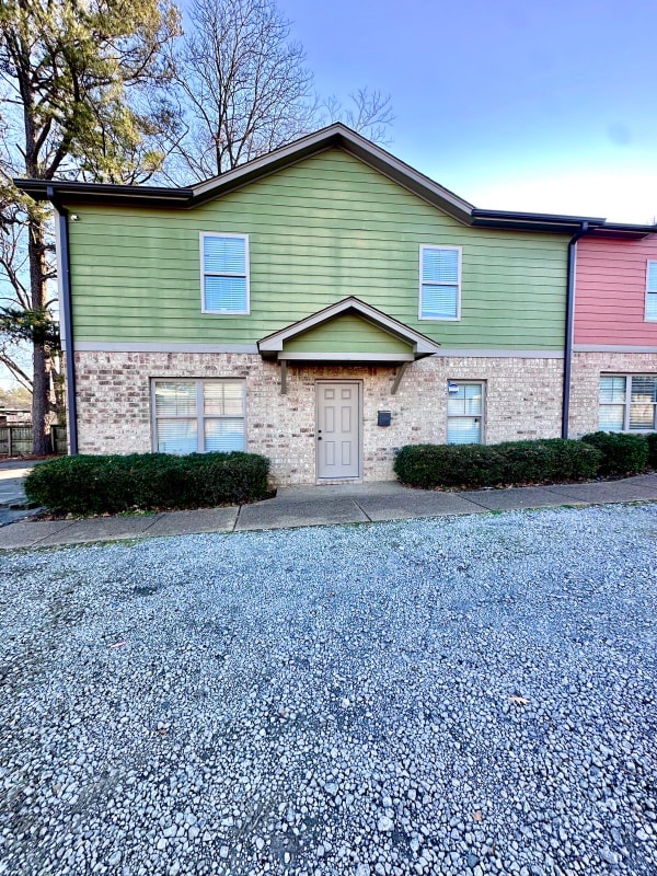 3570 Spottswood Ave in Memphis, TN - Building Photo - Building Photo