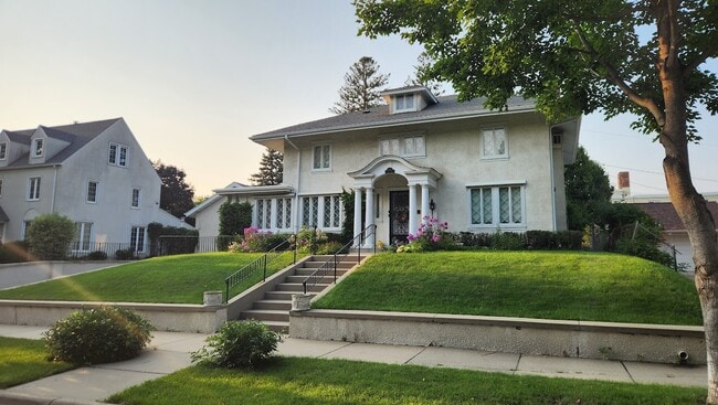 1793 Berkeley Ave, Unit 1793