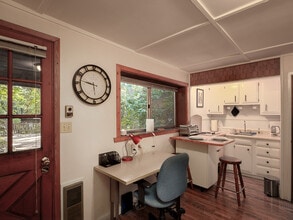 13331 30th Ave NE, Unit Nooksack cabin in Seattle, WA - Building Photo - Building Photo