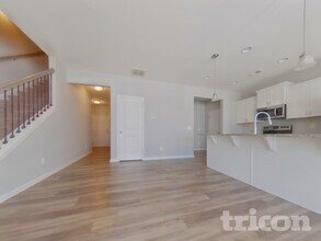 486 Crescent Woode Dr in Dallas, GA - Building Photo - Building Photo