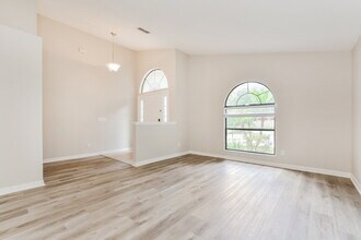 2119 Bexley Dr in Tavares, FL - Building Photo - Building Photo