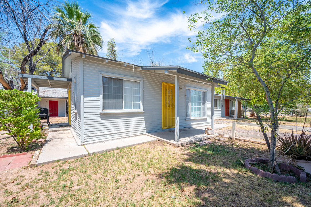 3311 E Cambridge Ave in Phoenix, AZ - Building Photo