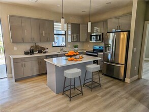 2709 NW 5th St in Cape Coral, FL - Building Photo - Building Photo