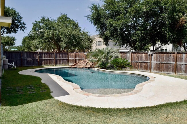 16703 Summer Cypress Ct in Cypress, TX - Foto de edificio - Building Photo