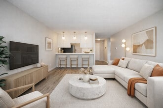 Serenity Village in Liverpool, NY - Foto de edificio - Building Photo