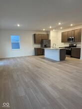 15354 Farrington Rd in Fishers, IN - Building Photo - Building Photo