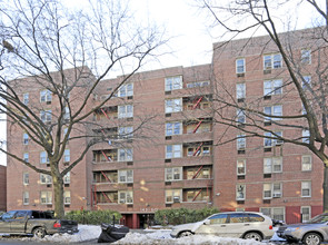 14330 Sanford Ave in Flushing, NY - Foto de edificio - Building Photo