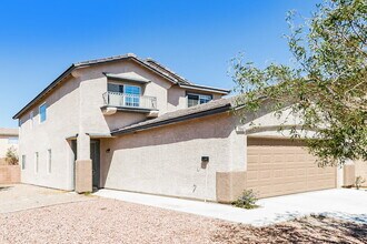 7067 Salt Marsh Ct in Las Vegas, NV - Building Photo - Building Photo