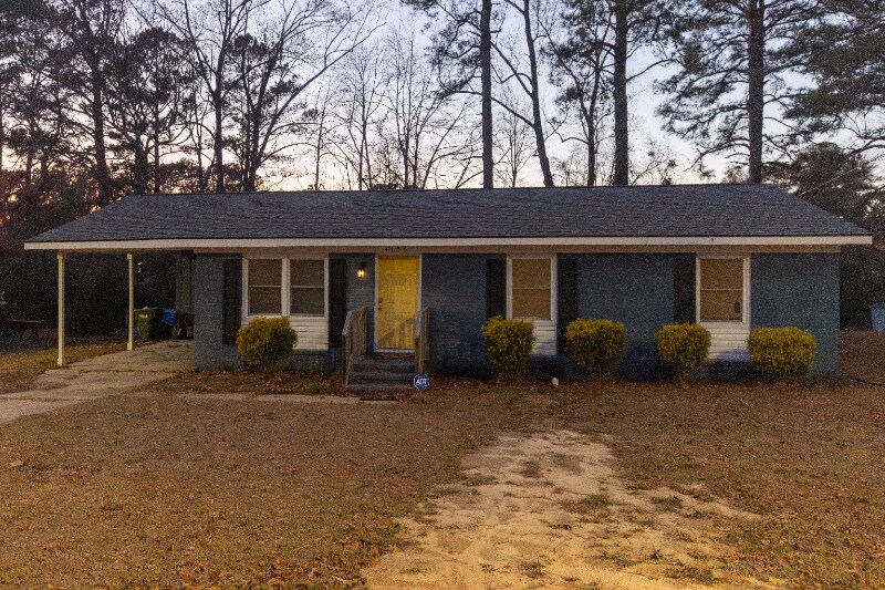 4136 Village Dr in Fayetteville, NC - Building Photo