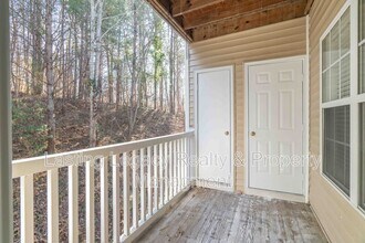 1922 Salem Bluff Dr in Winston-Salem, NC - Building Photo - Building Photo