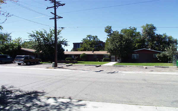 3715 Upham St in Wheat Ridge, CO - Foto de edificio - Building Photo