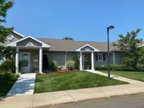 Marsh Ridge - A Senior Community in Grand Rapids, MI - Building Photo - Building Photo