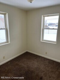 1587 Martha Ave photo'