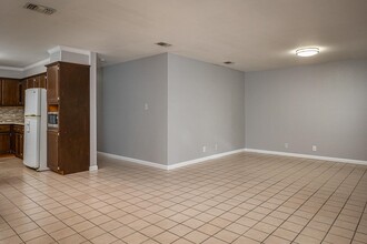 515 E Rodriguez St in Del Rio, TX - Building Photo - Building Photo