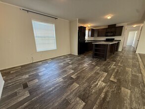 11977 Springbrook Ct in Romeo, MI - Foto de edificio - Building Photo