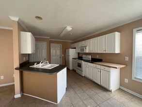 288 Valley View Ct in Sanford, NC - Building Photo - Building Photo