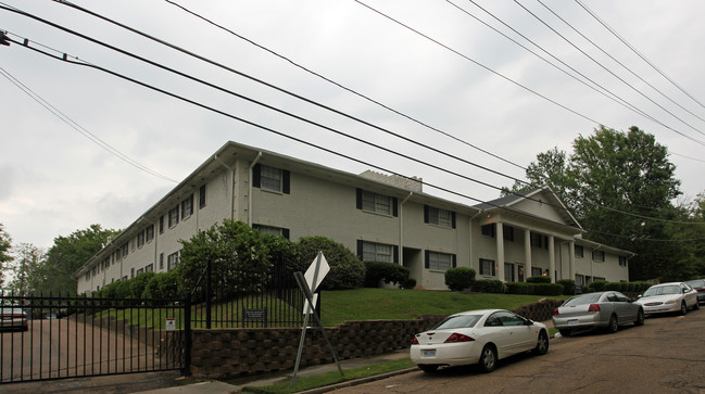 940 Bellevue Pl in Jackson, MS - Foto de edificio - Building Photo