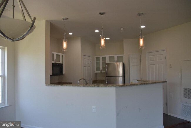 3032 Bellamy Way in Hillcrest Heights, MD - Building Photo - Building Photo