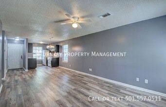 3219 Holt St in Little Rock, AR - Building Photo - Building Photo