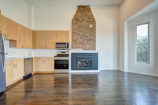 property at 2519 W North Ave