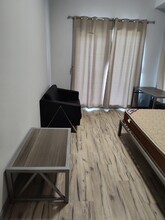 77-177 Leland St in Hamilton, ON - Building Photo - Building Photo