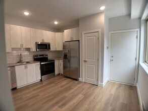 3221 N 13th St in Philadelphia, PA - Building Photo - Building Photo