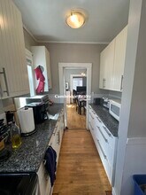 281 Alewife Brook Pky, Unit 2A in Somerville, MA - Building Photo - Building Photo
