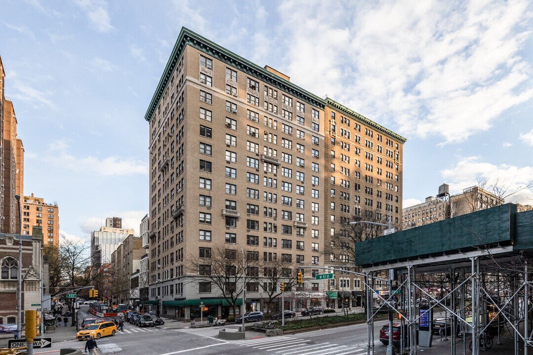 220 W 93rd St in New York, NY - Foto de edificio