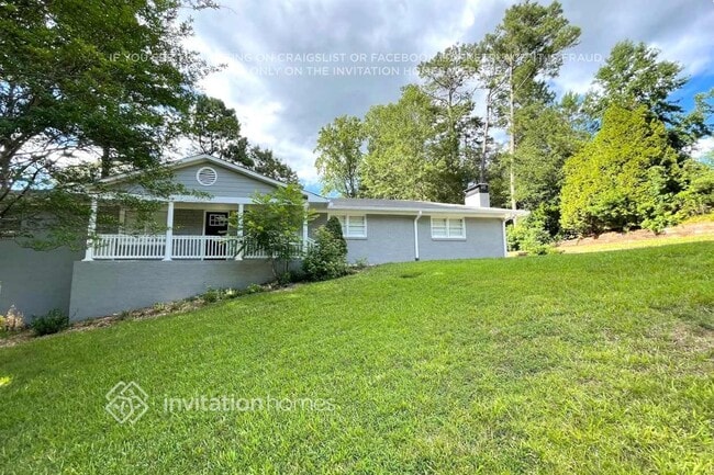property at 386 Kemolay Rd SW