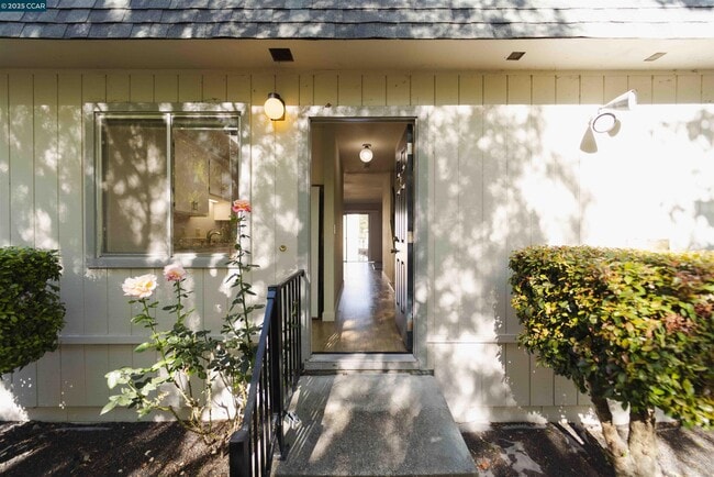 property at 4811 Appian Way