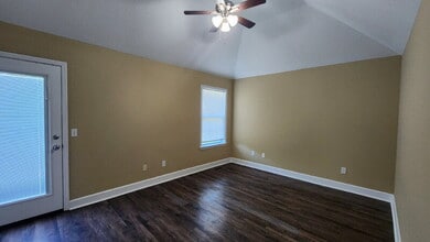 110 2nd St in Rossville, GA - Building Photo - Building Photo