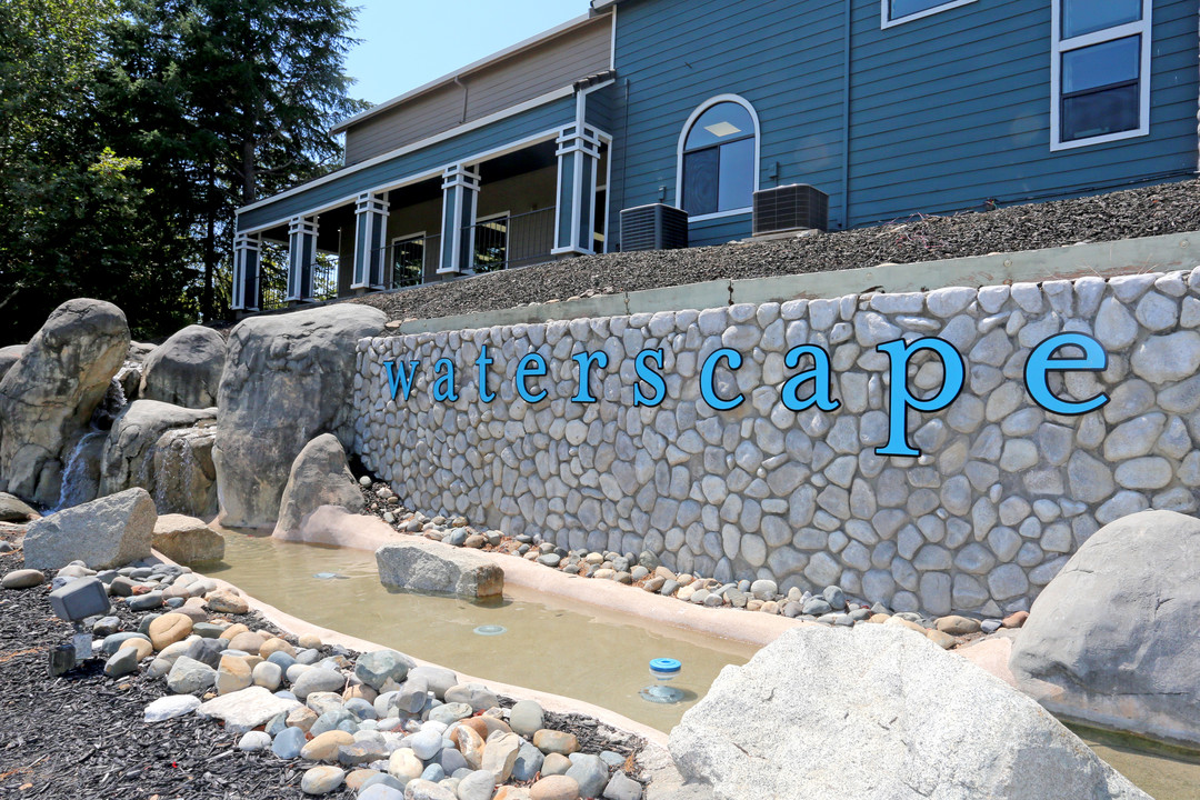 Waterscape in Fairfield, CA - Building Photo