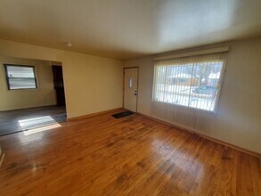 4556 N 71st St in Milwaukee, WI - Building Photo - Building Photo