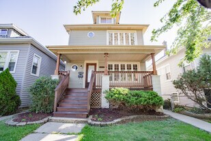 4217 N Moody Ave in Chicago, IL - Building Photo