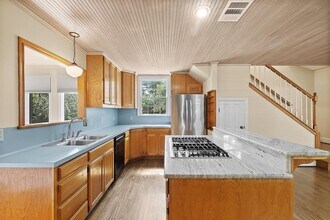 1700 Virginia Ave in Austin, TX - Building Photo - Building Photo