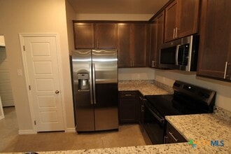 640 Pacific Crest Trl in Copperas Cove, TX - Building Photo - Building Photo