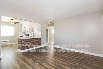 130 Elm St in Roseville, CA - Building Photo - Building Photo