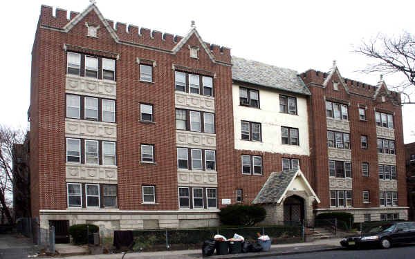 Lenox On The Park in East Orange, NJ - Foto de edificio