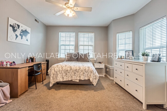 property at 421 Belmont Pl