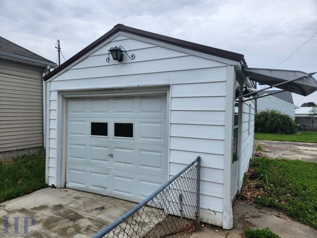 2616 Dewitt Ave in Mattoon, IL - Building Photo - Building Photo