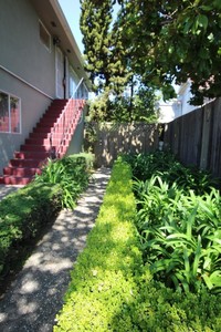 2 Arundel Rd in Burlingame, CA - Foto de edificio - Building Photo