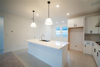 524 Foresail Rd in Leander, TX - Building Photo - Building Photo