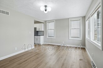 3111 S 40th St in Omaha, NE - Building Photo - Building Photo