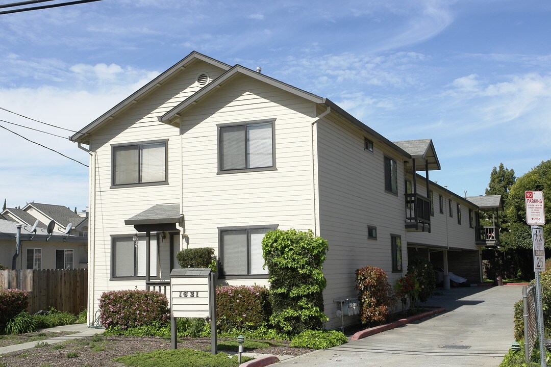 1621 163rd Ave in San Leandro, CA - Building Photo