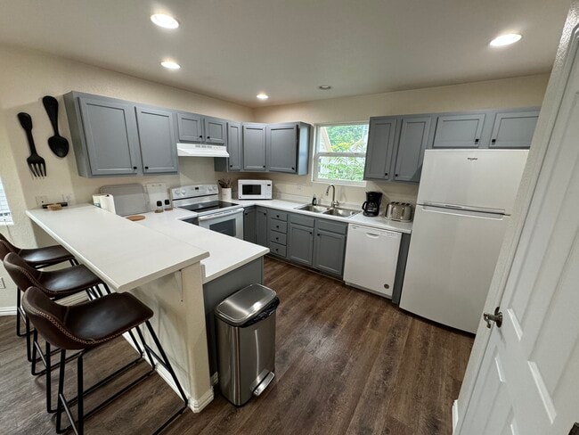 916 10th St in Golden, CO - Building Photo - Building Photo