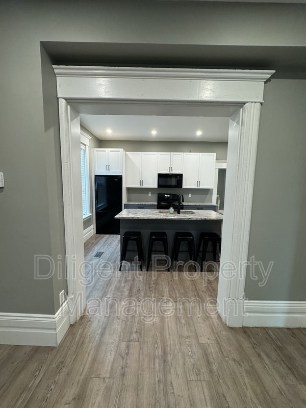 203-203 Rubidge St in Peterborough, ON - Building Photo - Building Photo