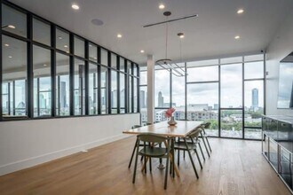 2305 Summer St in Houston, TX - Building Photo - Building Photo