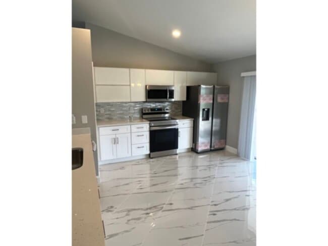 1513 SW 30th St in Cape Coral, FL - Building Photo - Building Photo