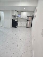 13246 154th St, Unit base 1# in Jamaica, NY - Building Photo - Building Photo